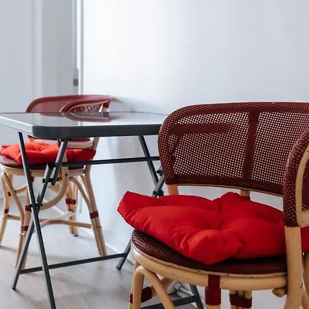 Quarto em Acomodações Particulares Aquilla Family 201 *